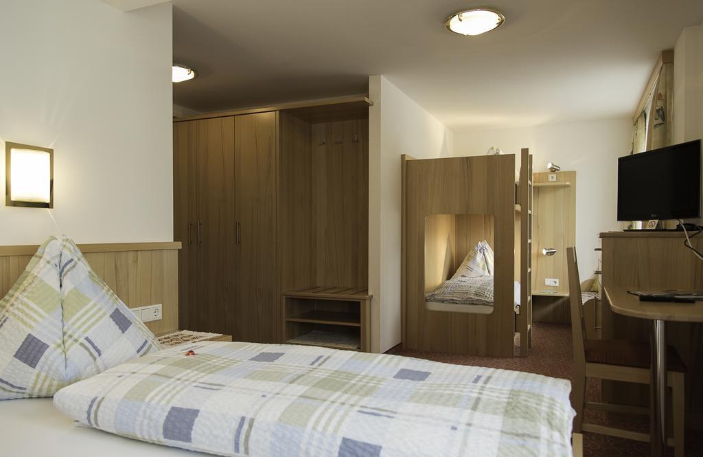 Gasthof Brentwirt Pension Leogang Kamer foto
