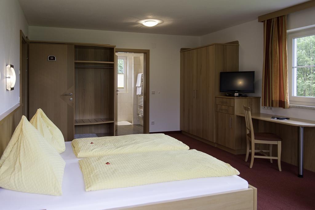Gasthof Brentwirt Pension Leogang Kamer foto
