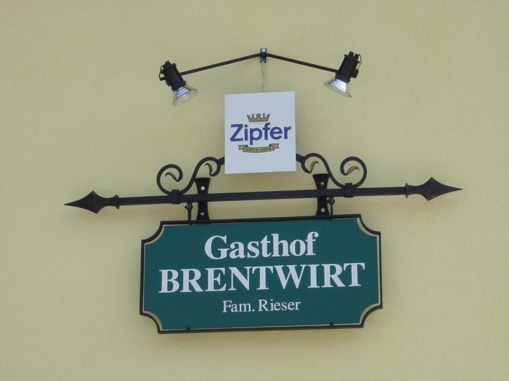 Gasthof Brentwirt Pension Leogang Buitenkant foto