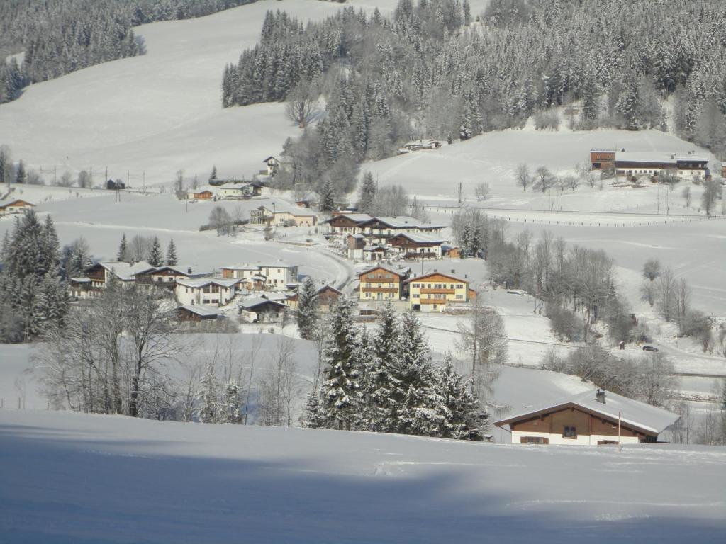 Gasthof Brentwirt Pension Leogang Buitenkant foto